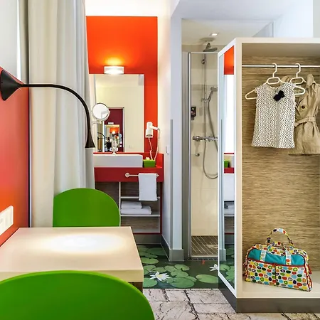 Ibis Styles Karlsruhe מלון 3*
