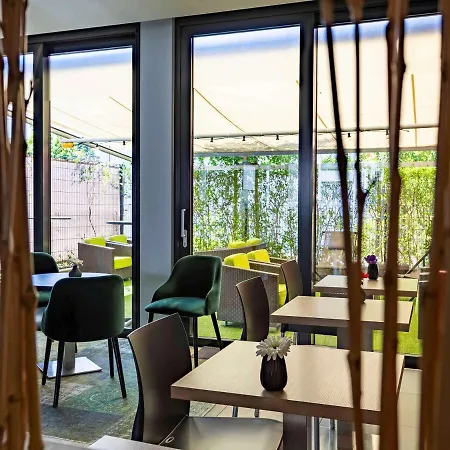 Ibis Styles Karlsruhe Szálloda