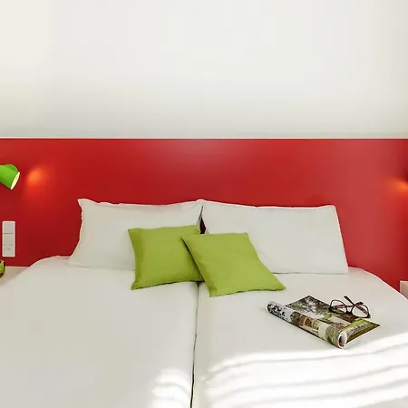 Hotel Ibis Styles Karlsruhe 3*