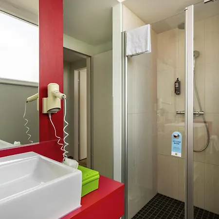 Ibis Styles Karlsruhe מלון 3*