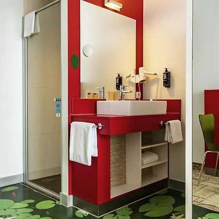 Ibis Styles Karlsruhe 3*