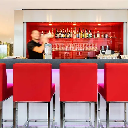 Hotel Ibis Styles Karlsruhe 3*