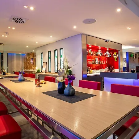 Ibis Styles Karlsruhe מלון 3*