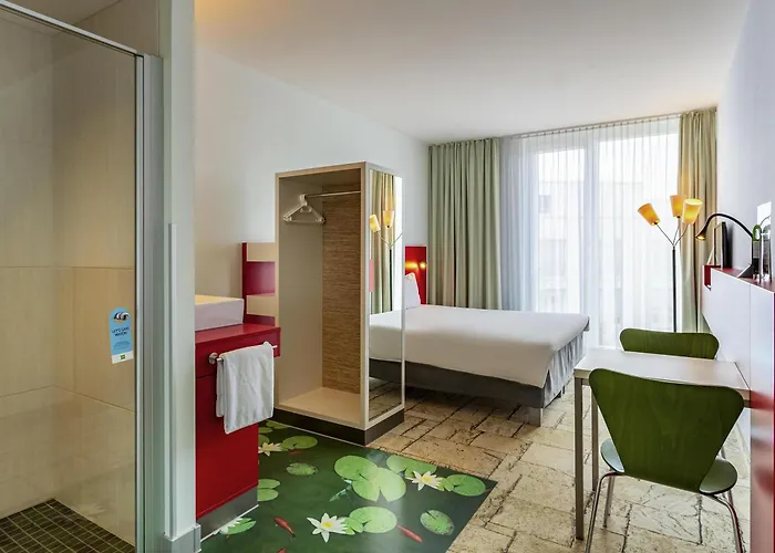 Ibis Styles Karlsruhe 3*